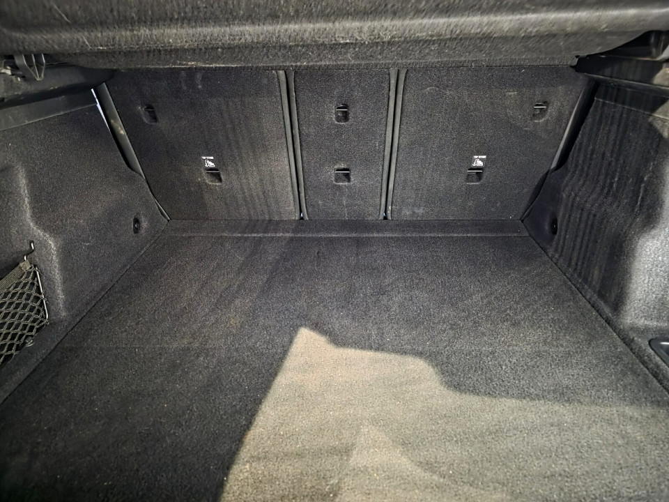 Photo 9 of 20