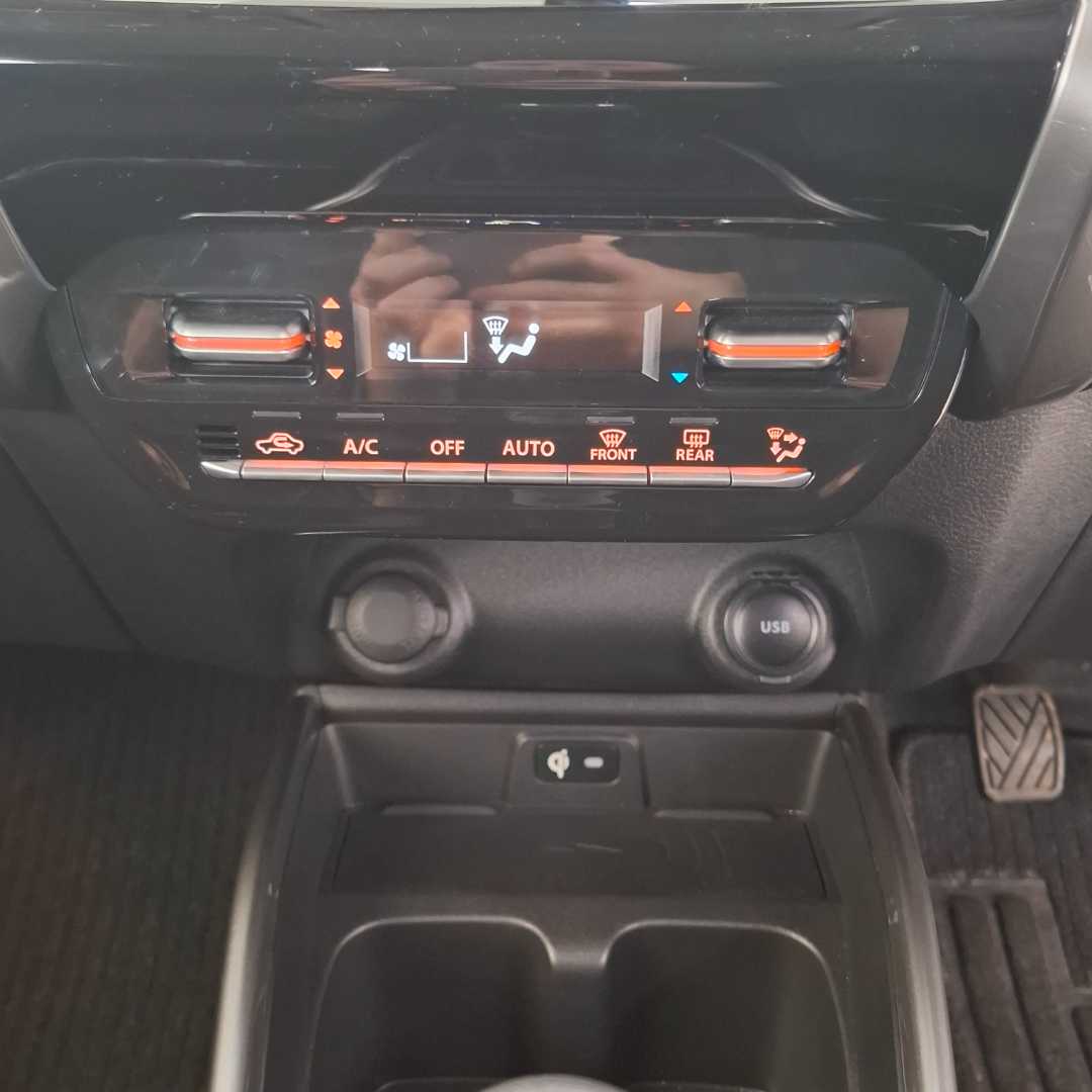 Photo 18 of 26