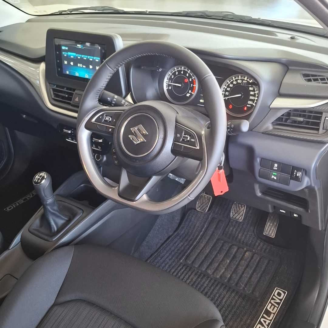 Photo 9 of 24