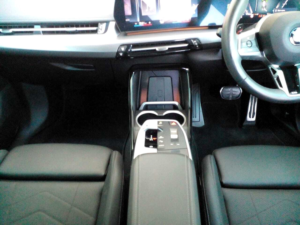 Photo 18 of 20