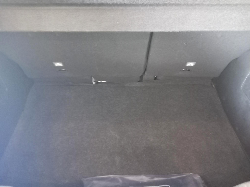 Photo 10 of 21
