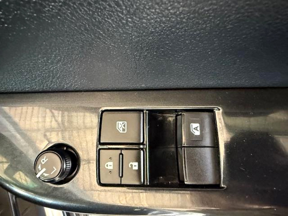 Photo 17 of 22