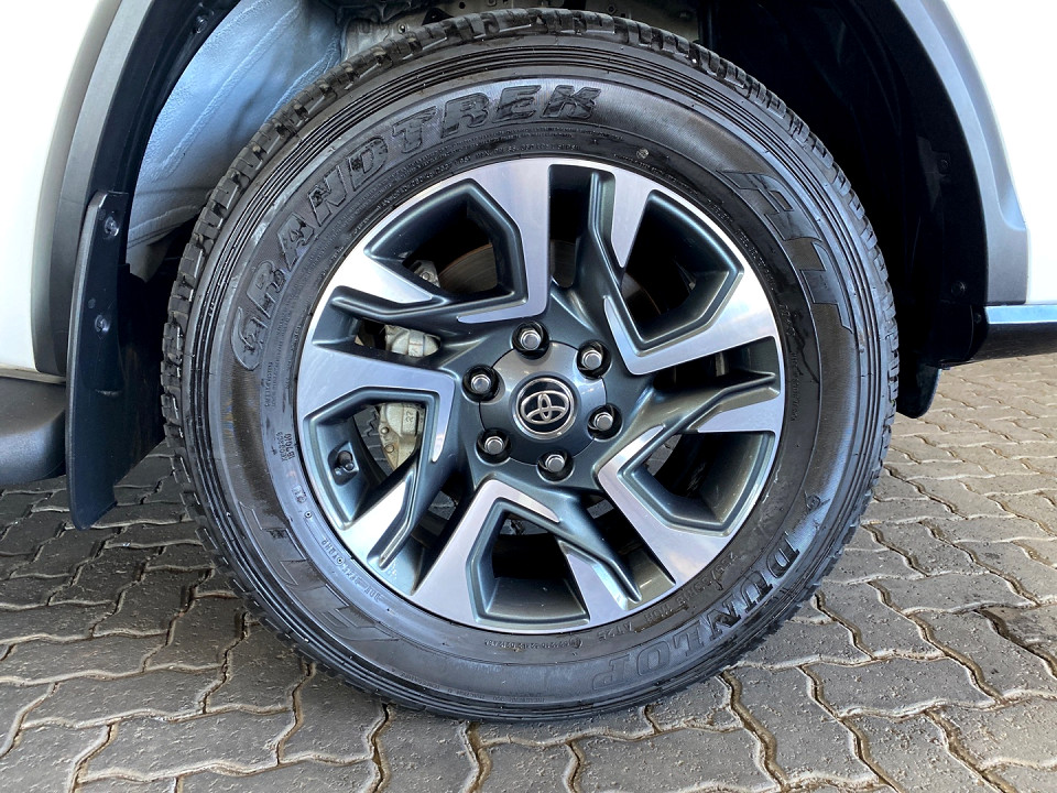 Photo 19 of 21