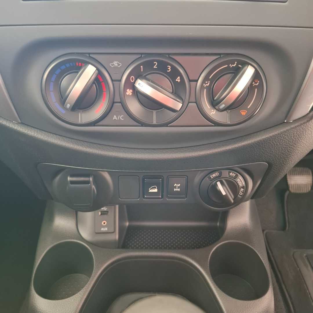 Photo 19 of 27