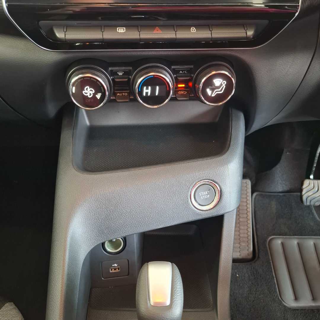 Photo 20 of 28