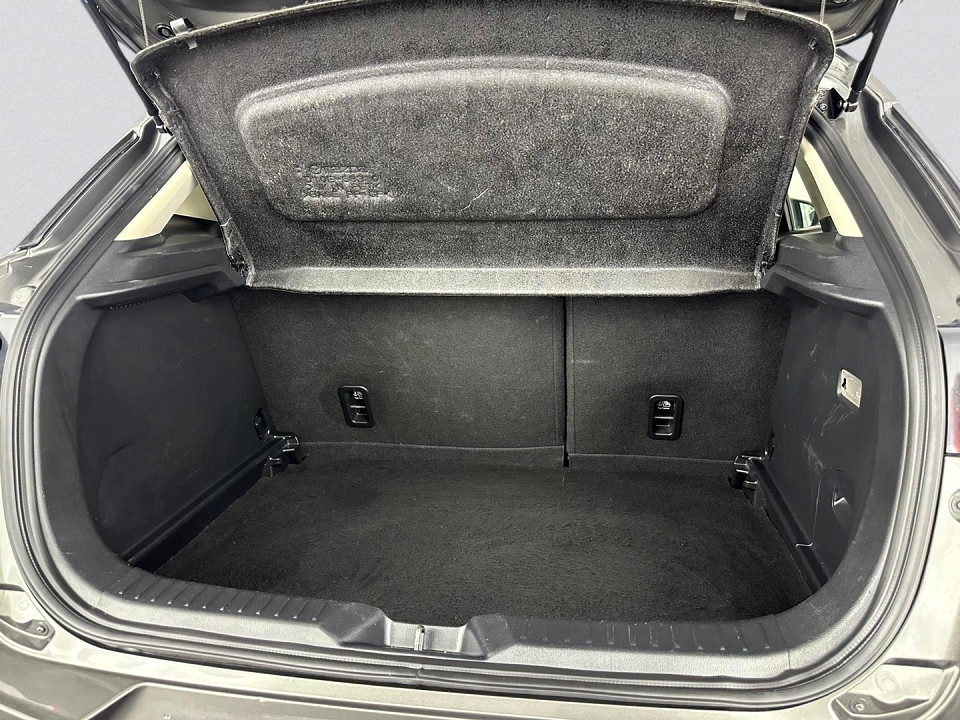 Photo 18 of 20