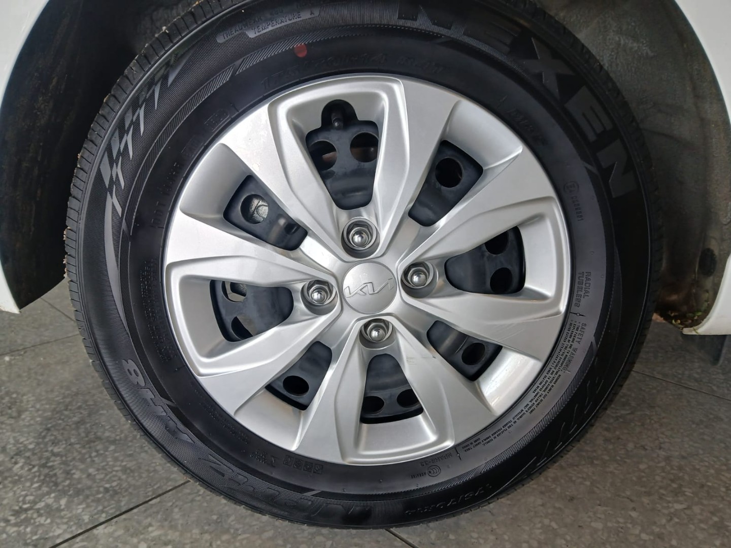 Photo 10 of 20