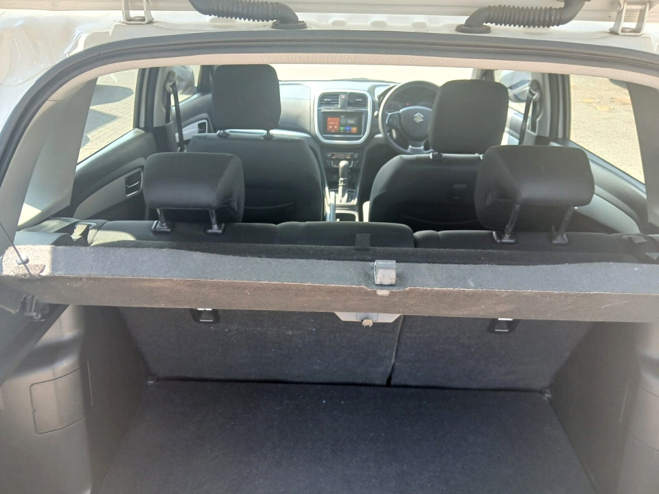 Photo 15 of 21
