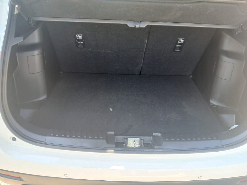 Photo 16 of 21