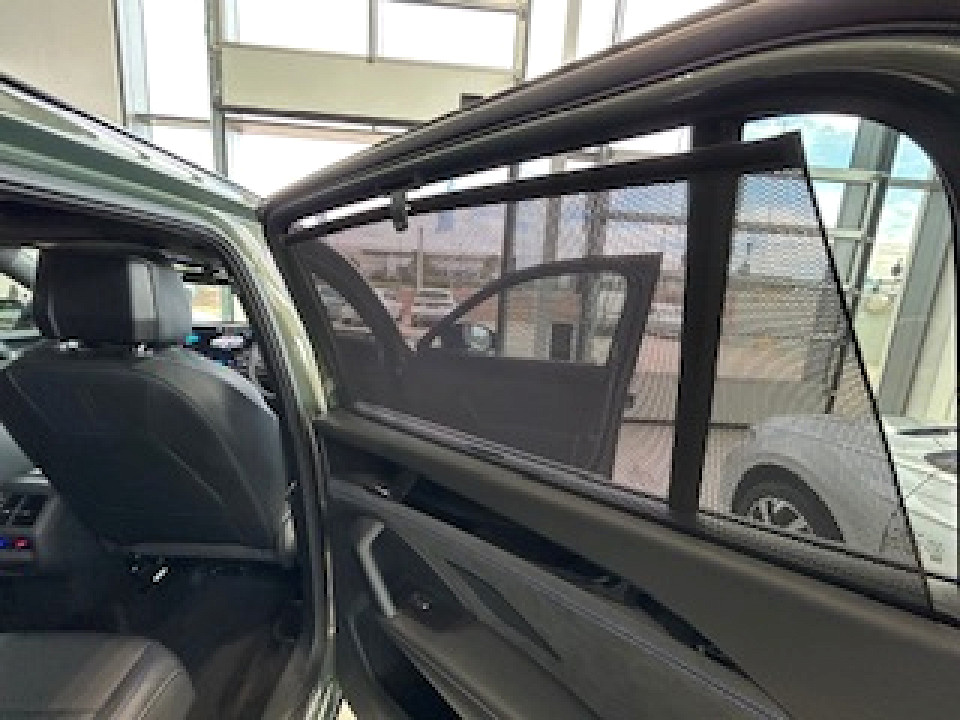 Photo 16 of 18