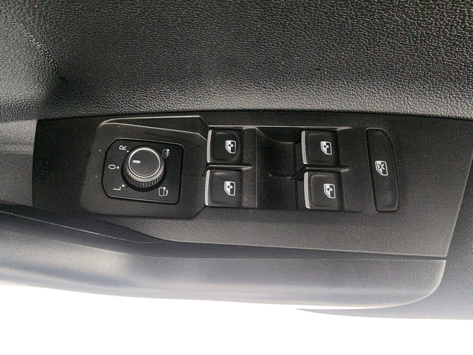 Photo 17 of 21