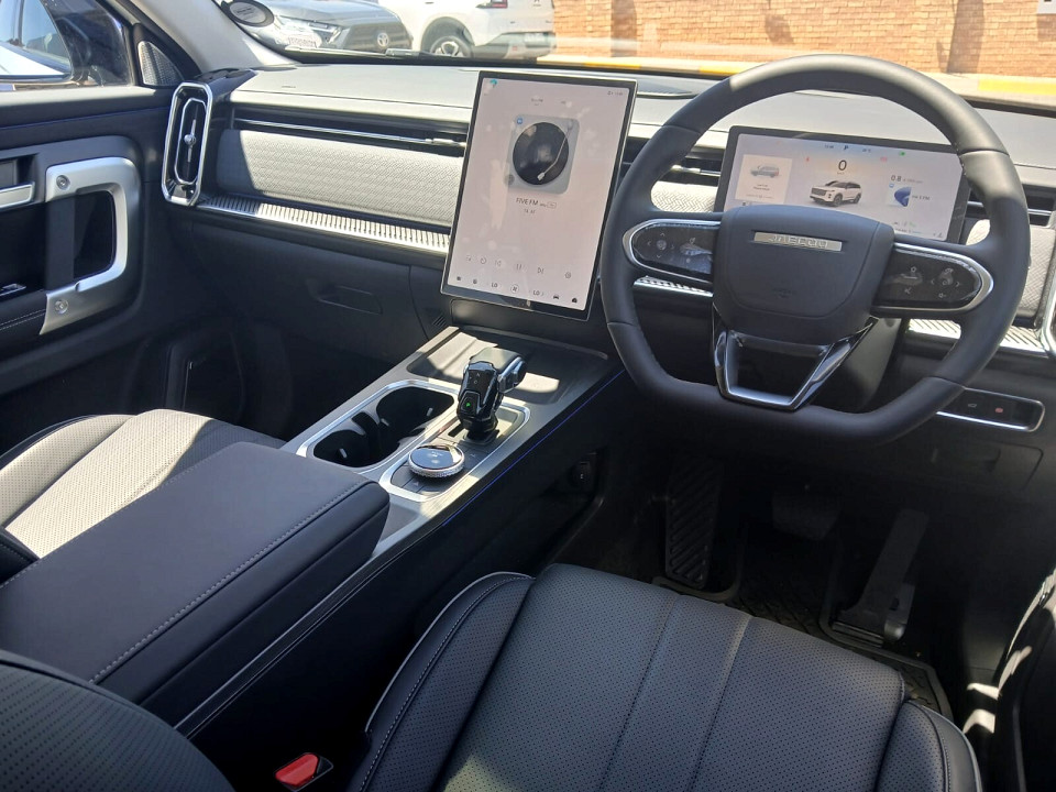 Photo 10 of 20