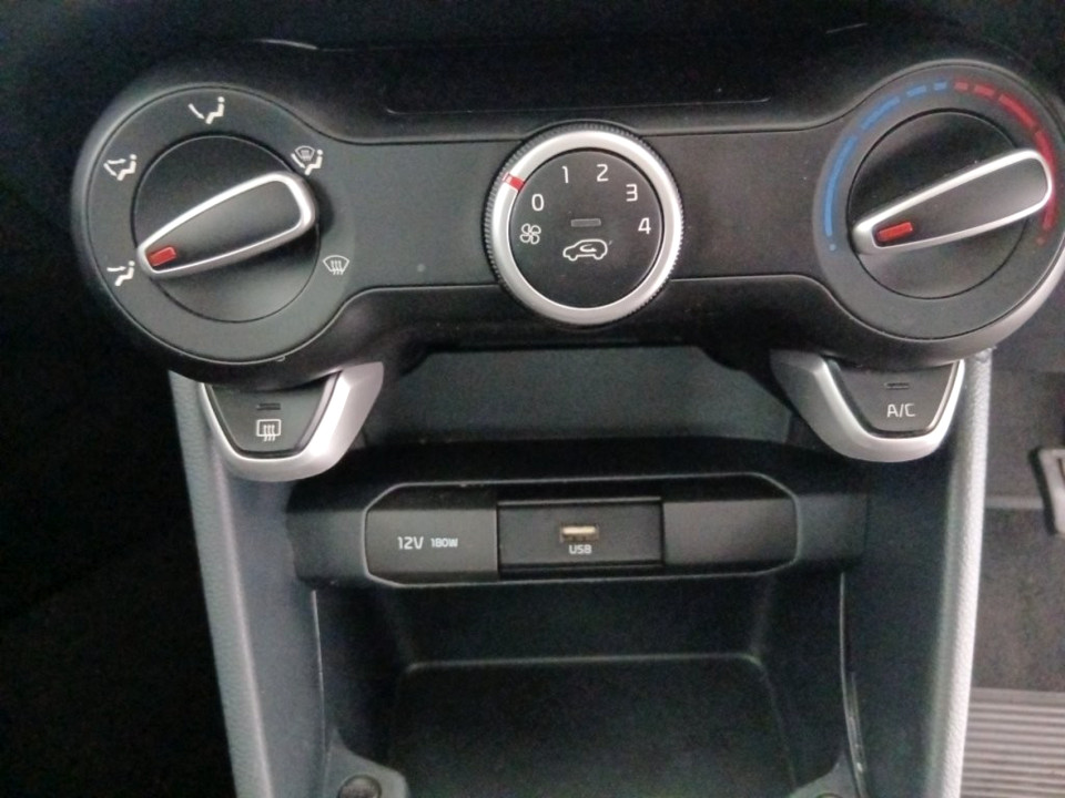 Photo 19 of 22