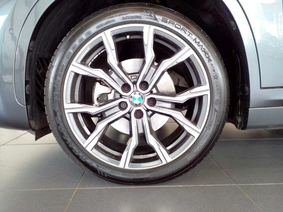 Photo 10 of 20