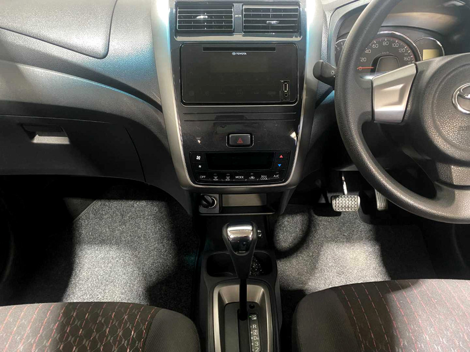 Photo 18 of 20