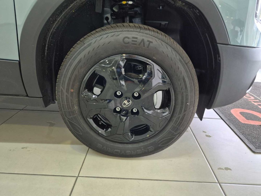 Photo 15 of 20