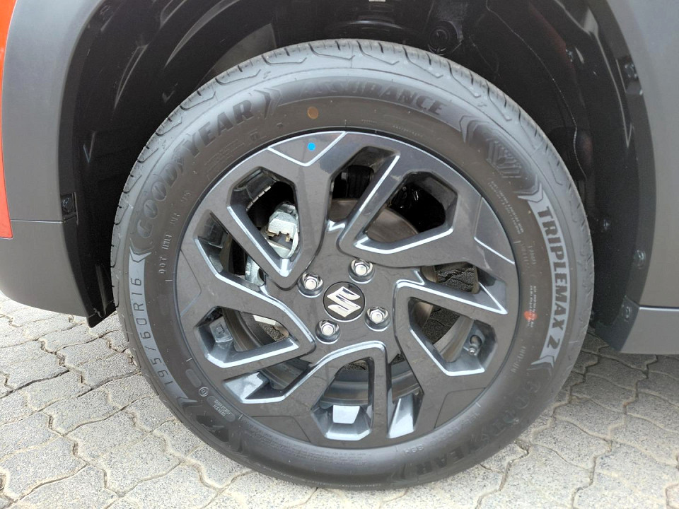 Photo 10 of 20