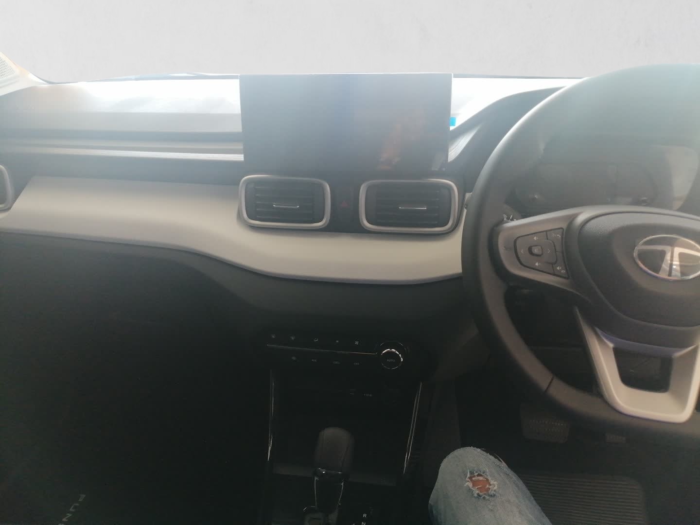 Photo 14 of 20