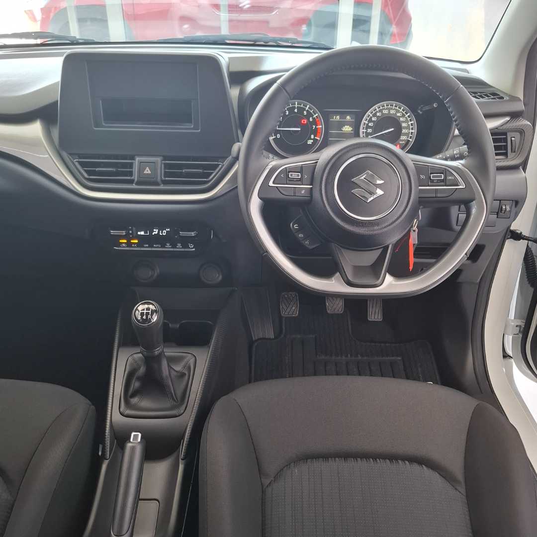 Photo 10 of 25
