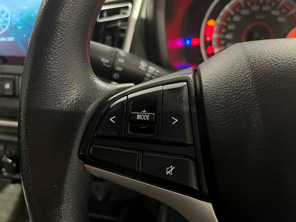 Photo 18 of 19