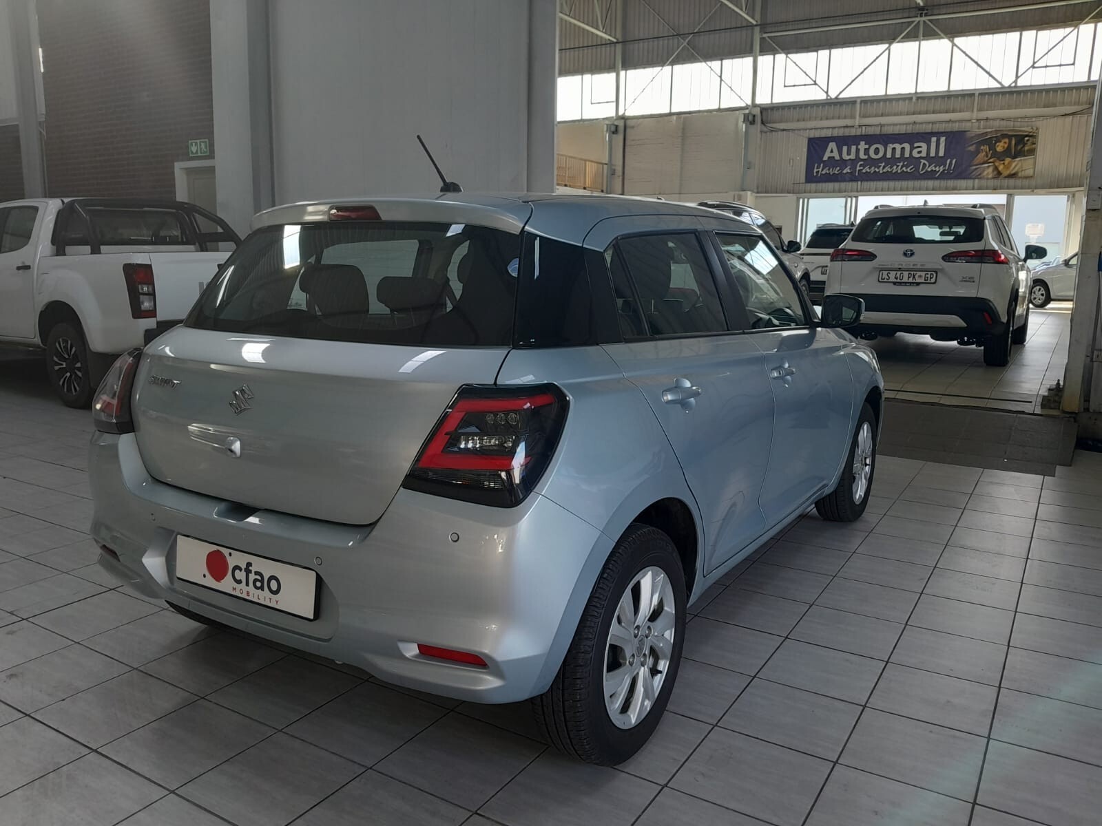 Photo 2 of 24