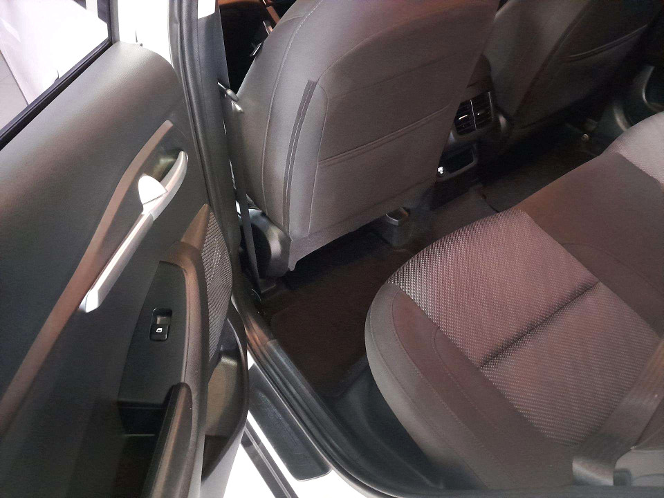 Photo 19 of 20