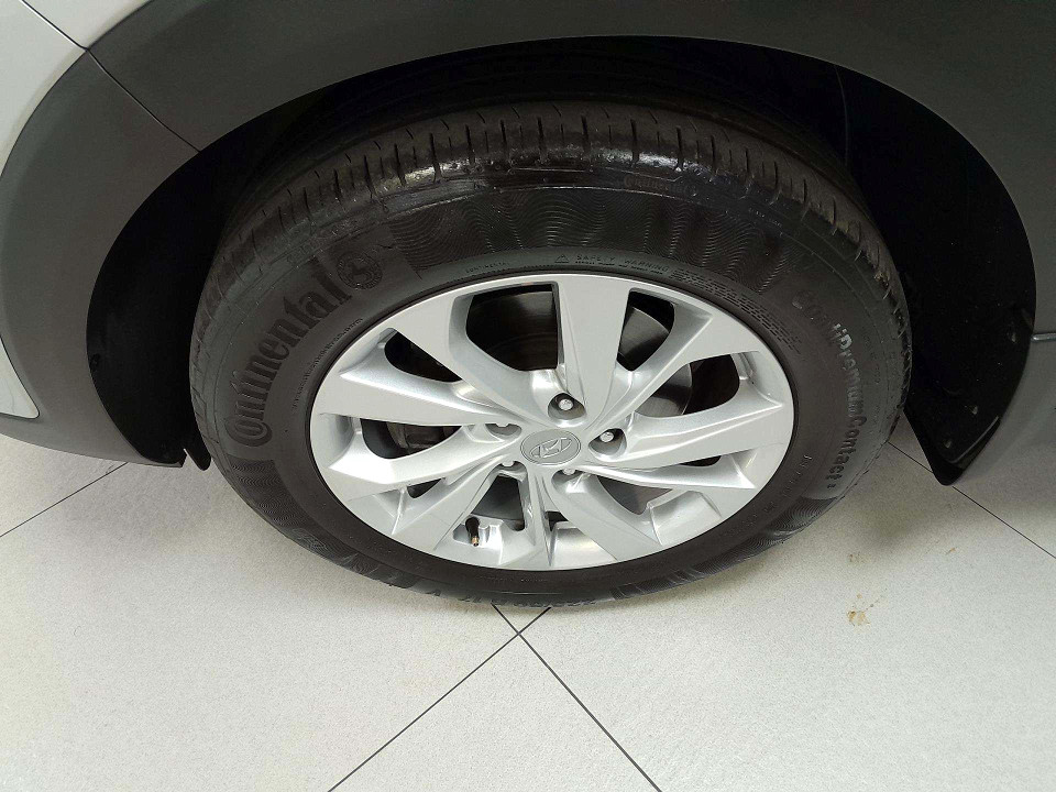 Photo 10 of 20