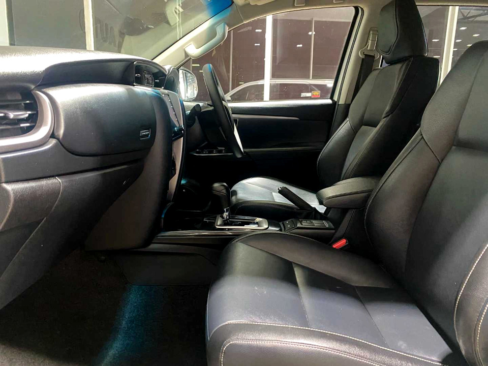 Photo 8 of 20
