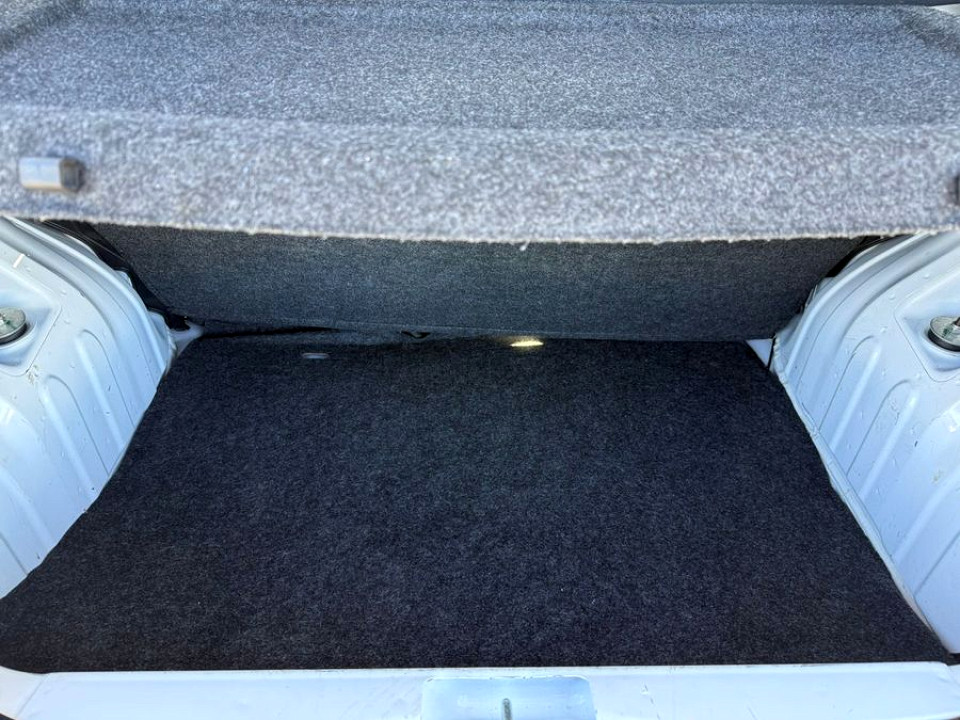 Photo 12 of 17