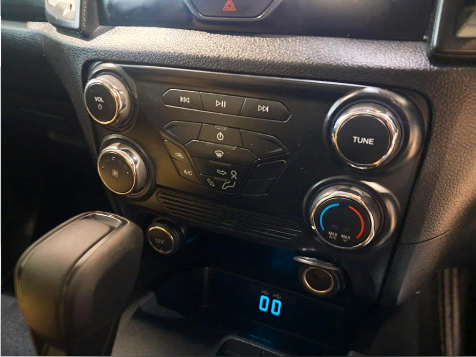 Photo 20 of 27