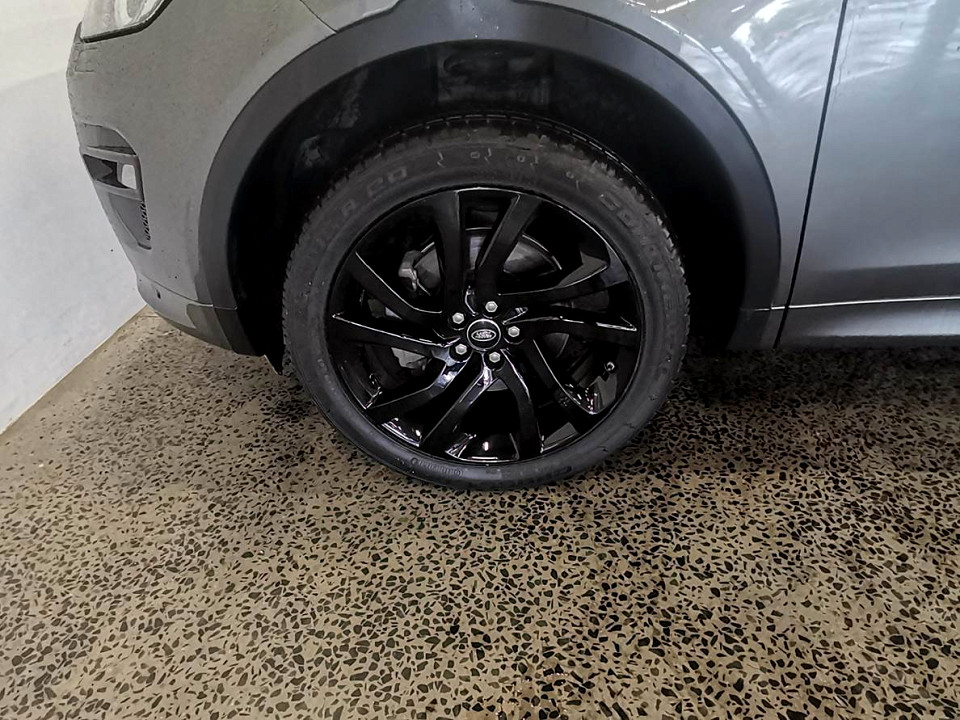 Photo 16 of 22