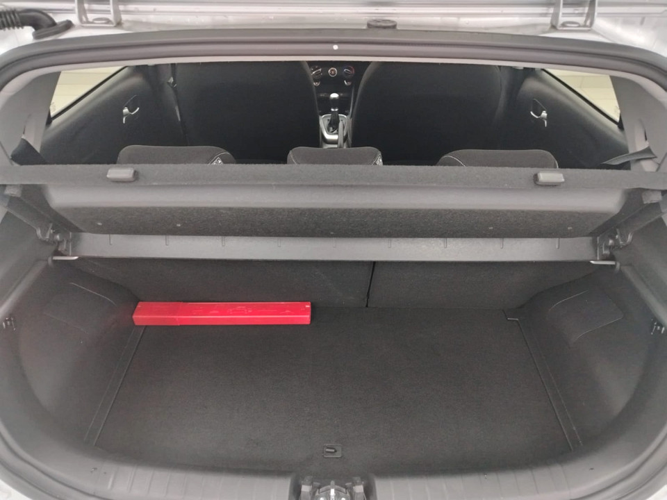 Photo 18 of 23