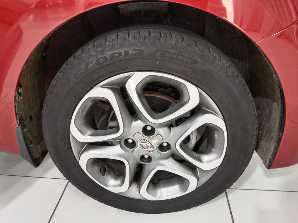 Photo 19 of 20