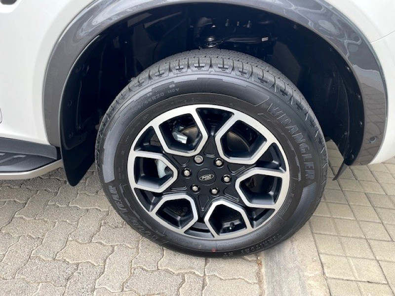 Photo 8 of 12
