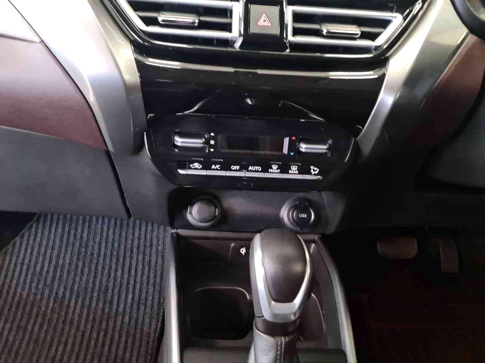 Photo 16 of 20
