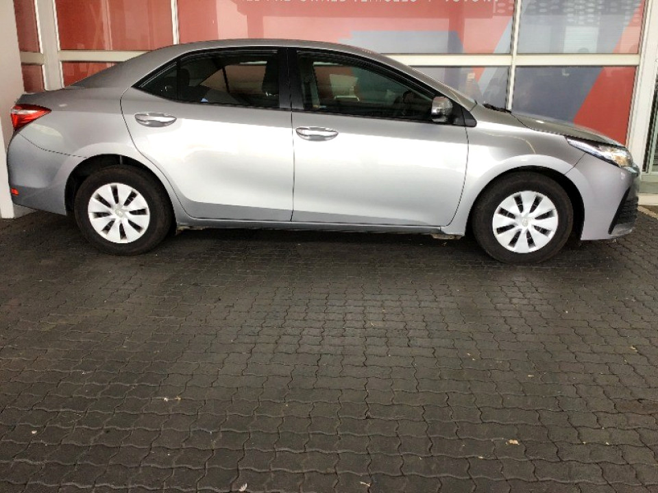 Photo 4 of 6