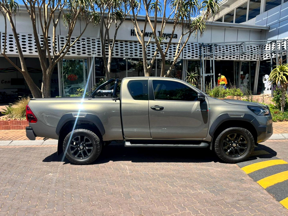 Photo 4 of 17
