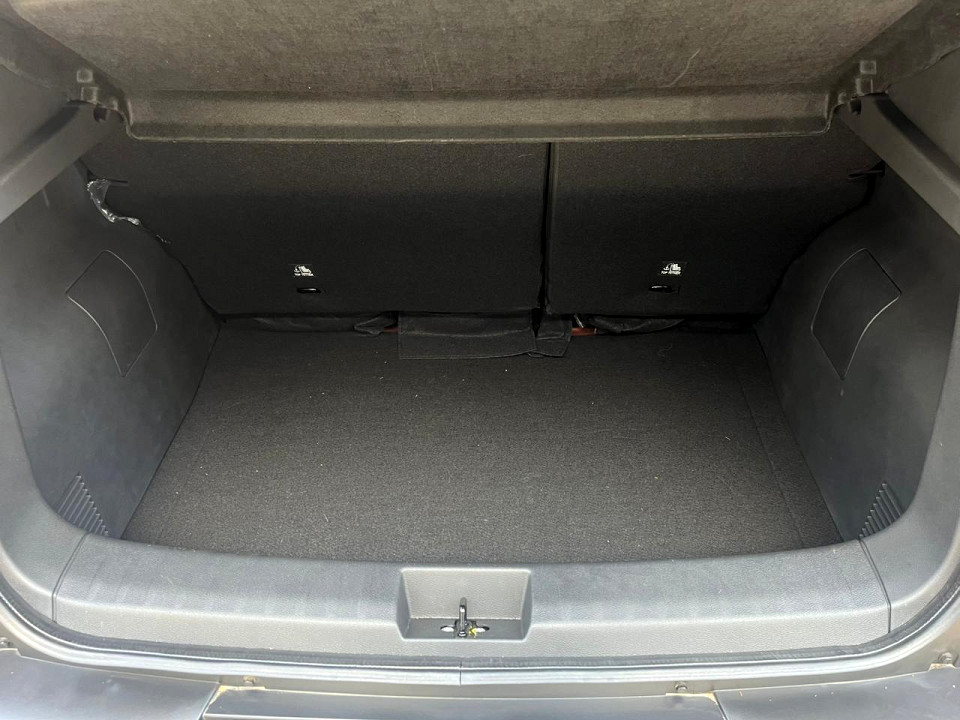 Photo 8 of 17