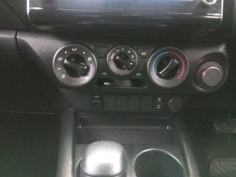 Photo 16 of 22