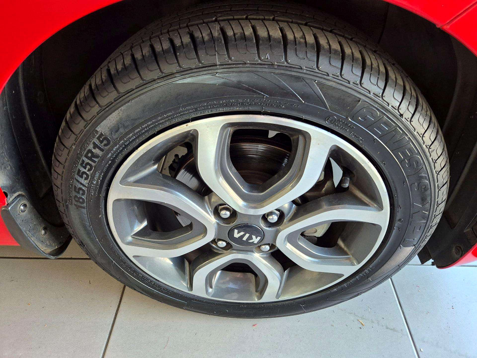 Photo 13 of 20