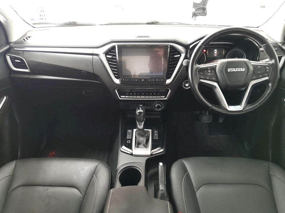 Photo 8 of 20