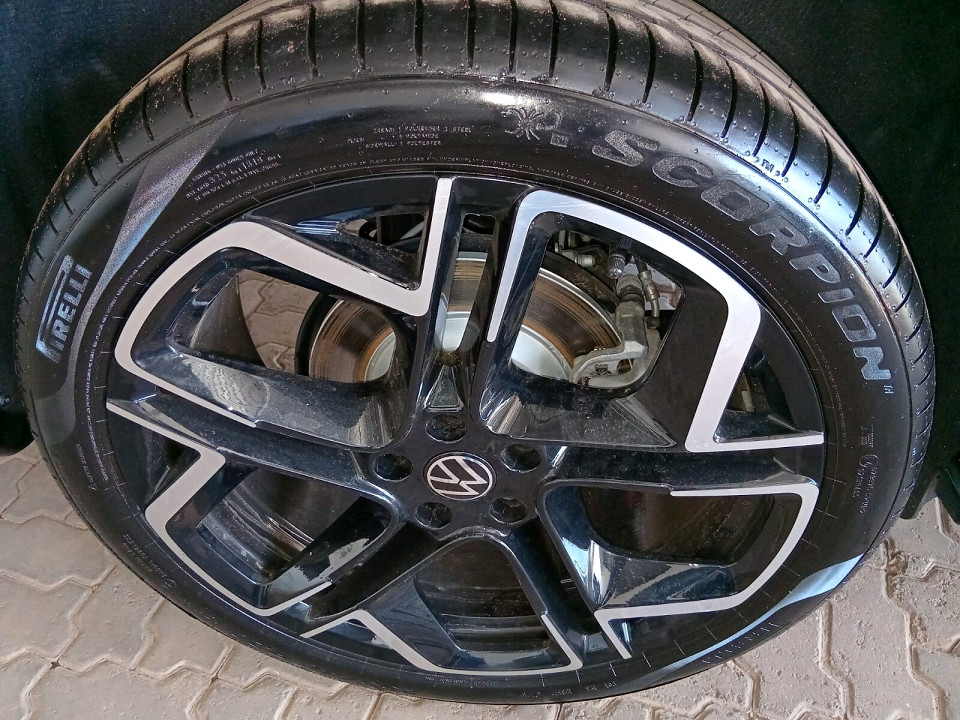Photo 9 of 20