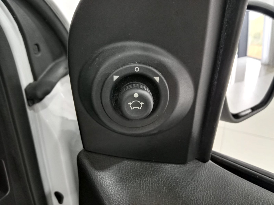 Photo 18 of 20