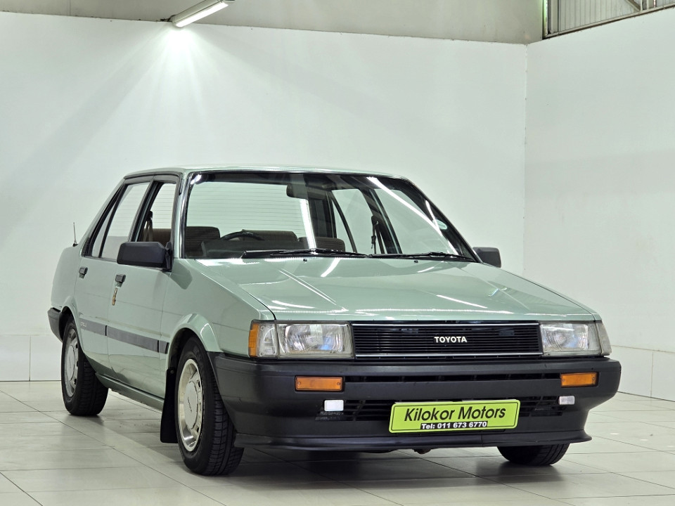 TOYOTA COROLLA 1.3 GL FWD