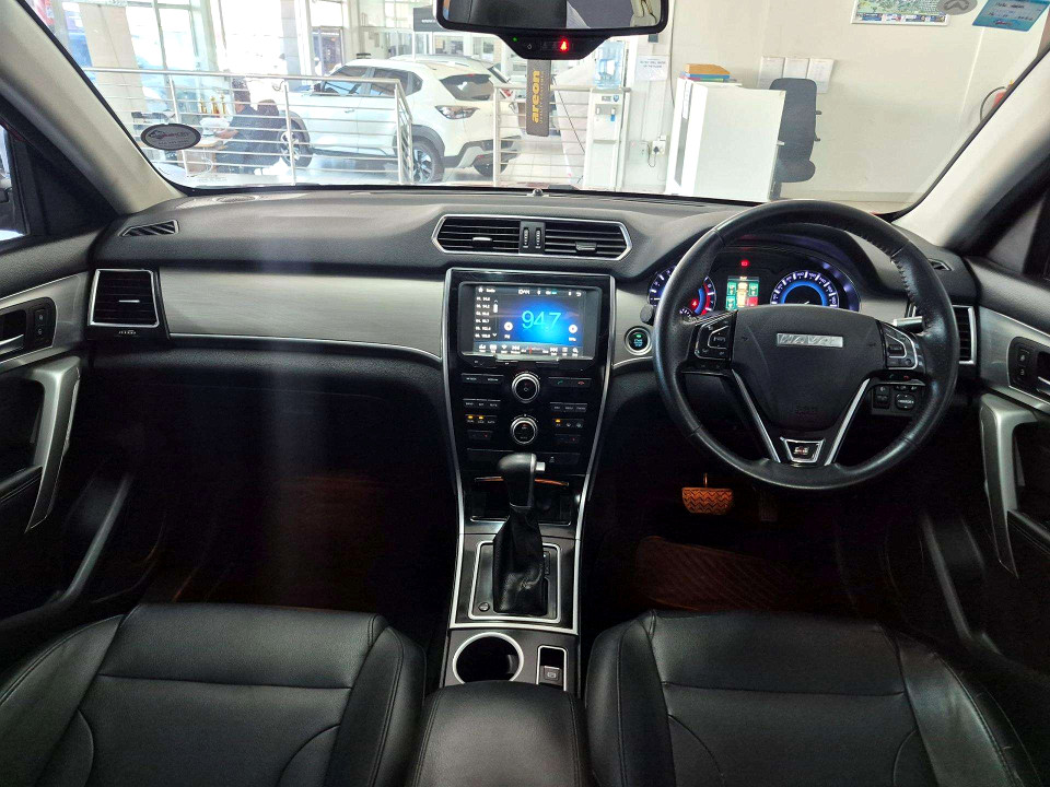 Photo 15 of 20
