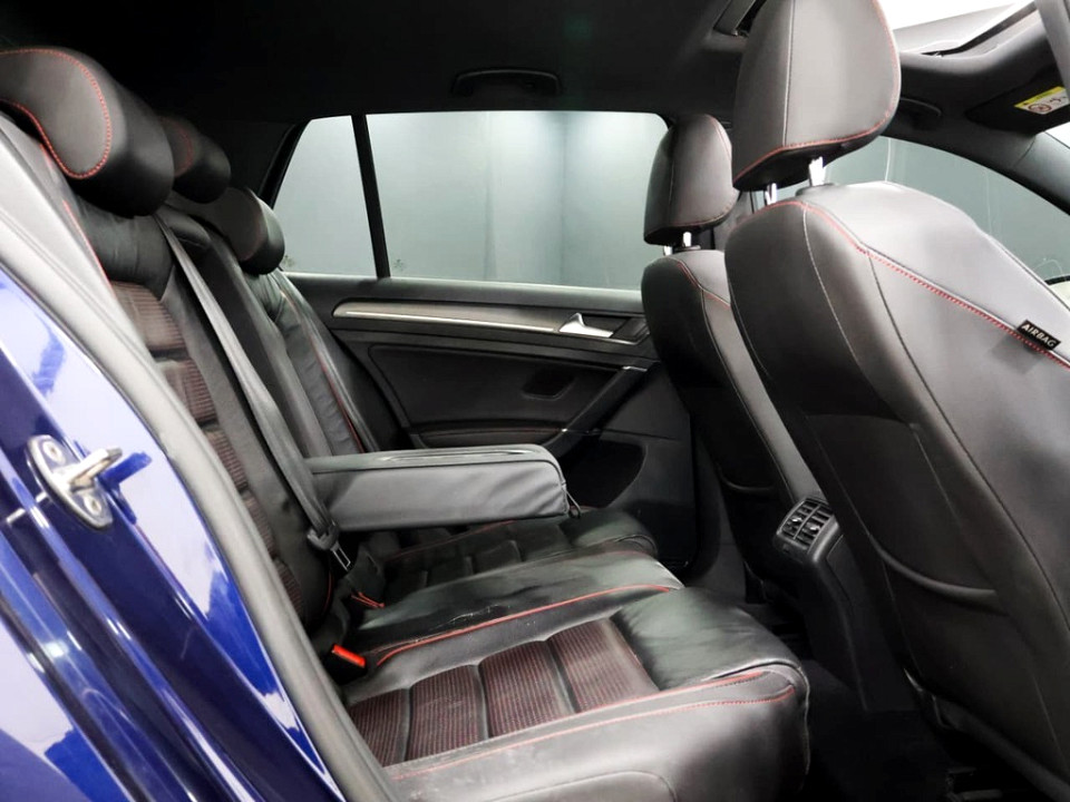 Photo 8 of 10