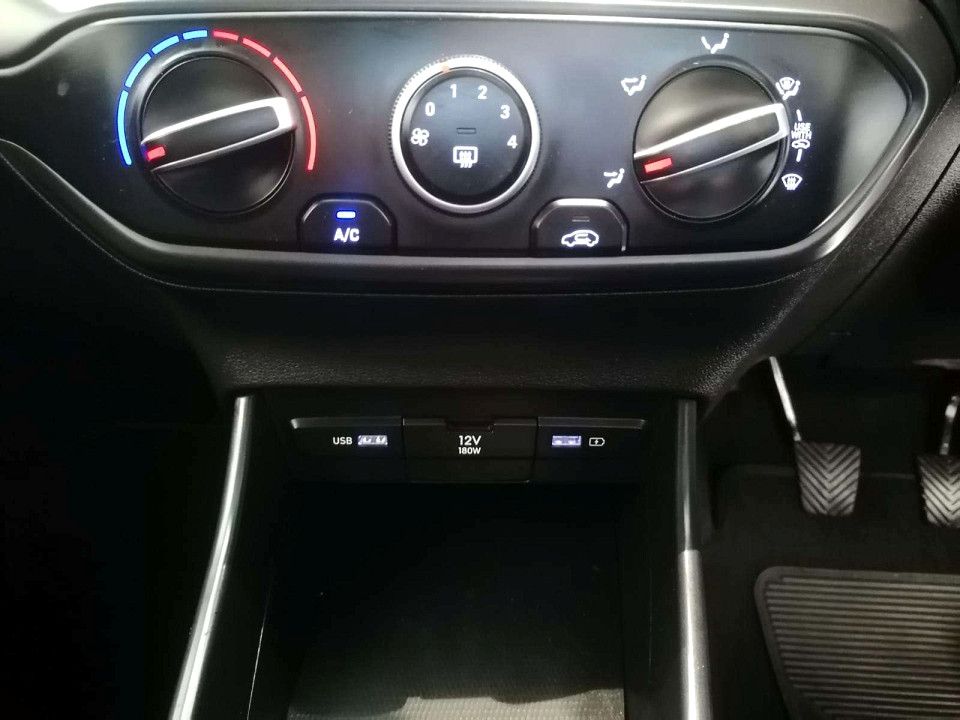 Photo 17 of 20