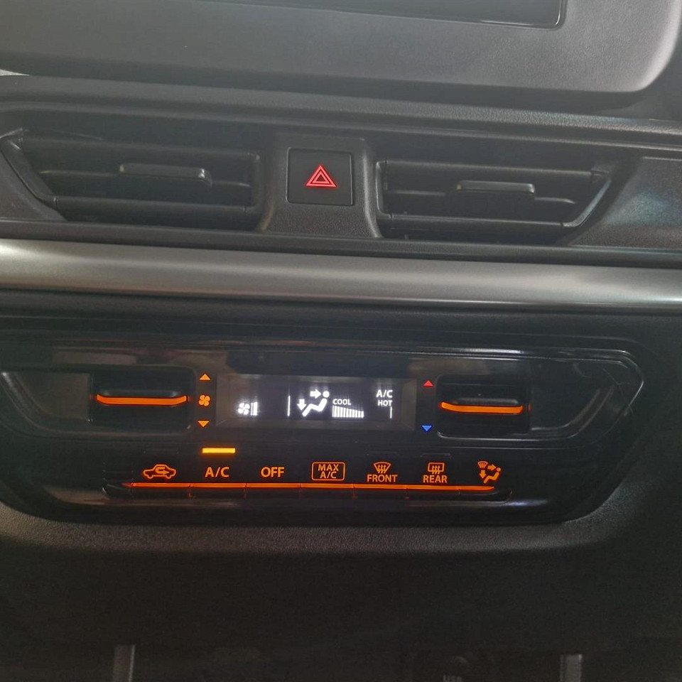 Photo 20 of 28