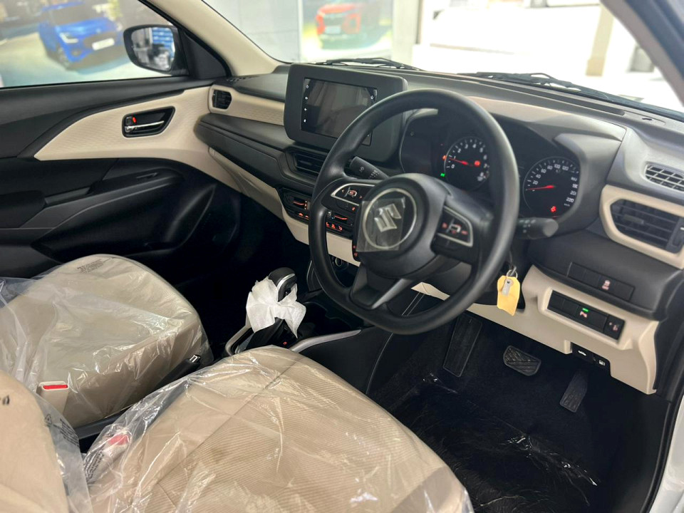 Photo 8 of 10