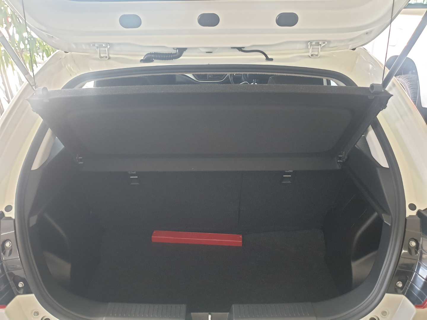 Photo 5 of 6